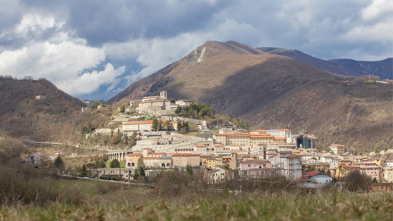 grand-hotel-elite-cascia-sfondo-dintorni9